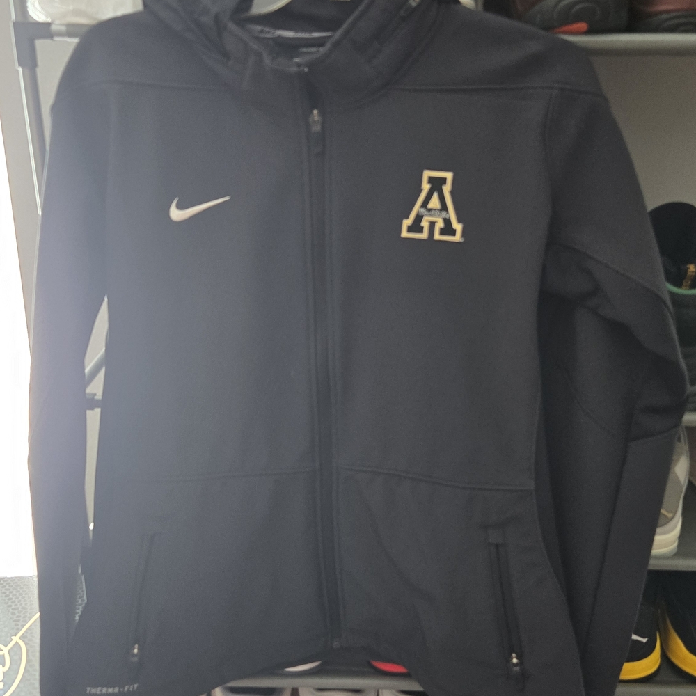 Nike Black Full-Zip Therm-Fit Jacket